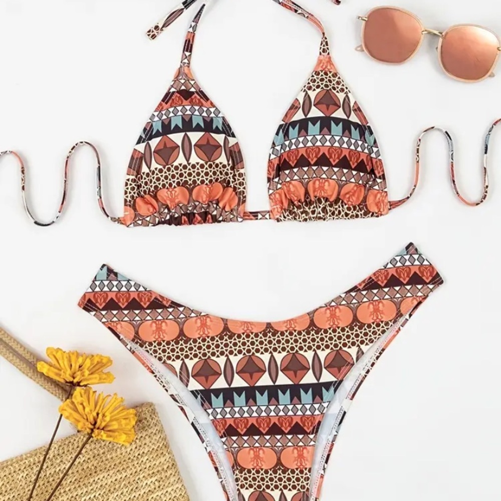 Geometric Pattern Bikini Set - image 1